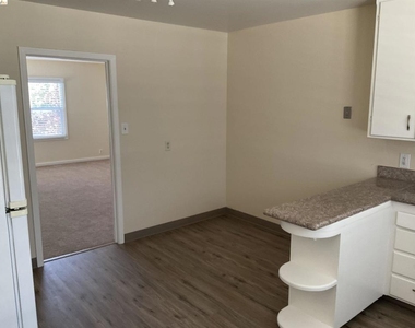 510 Mc Laughlin Street - Photo Thumbnail 3