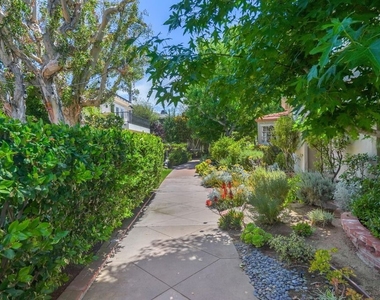 213 Via Cordova - Photo Thumbnail 25