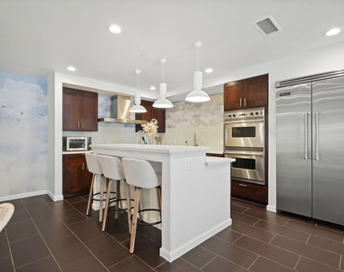 9842 Portola Drive - Photo Thumbnail 11