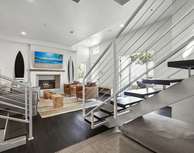 9842 Portola Drive - Photo Thumbnail 24