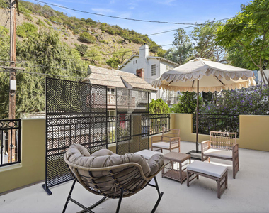 9842 Portola Drive - Photo Thumbnail 16