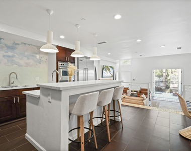 9842 Portola Drive - Photo Thumbnail 13