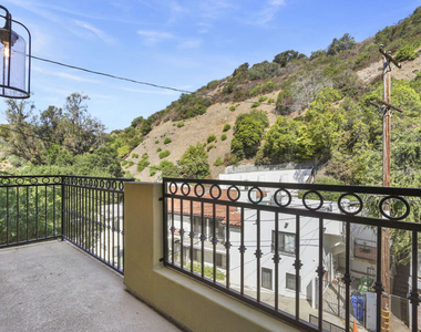 9842 Portola Drive - Photo Thumbnail 45