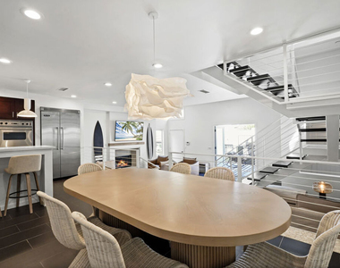 9842 Portola Drive - Photo Thumbnail 19