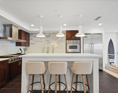 9842 Portola Drive - Photo Thumbnail 10