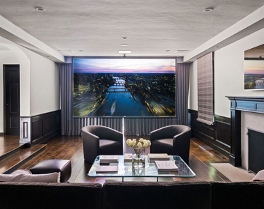 1443 N Doheny Drive - Photo Thumbnail 7
