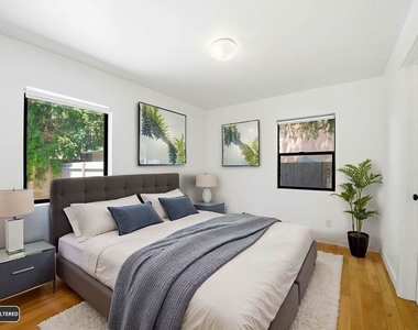 1741 N Avenue 46 - Photo Thumbnail 4