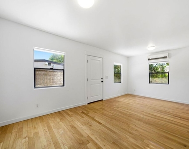 1741 N Avenue 46 - Photo Thumbnail 6