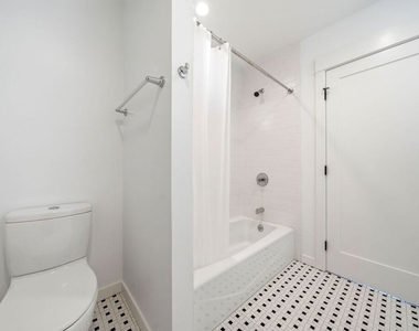 1741 N Avenue 46 - Photo Thumbnail 15