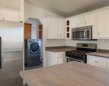 45999 South Drive - Photo Thumbnail 21