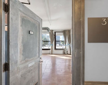 108 W 2nd Street - Photo Thumbnail 9