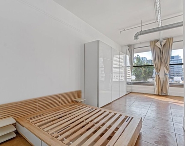 108 W 2nd Street - Photo Thumbnail 21