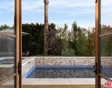 3110 Benedict Canyon Drive - Photo Thumbnail 64