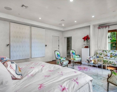 3110 Benedict Canyon Drive - Photo Thumbnail 46