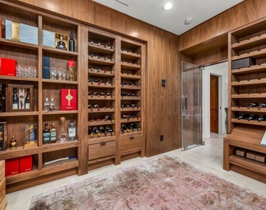 3110 Benedict Canyon Drive - Photo Thumbnail 28