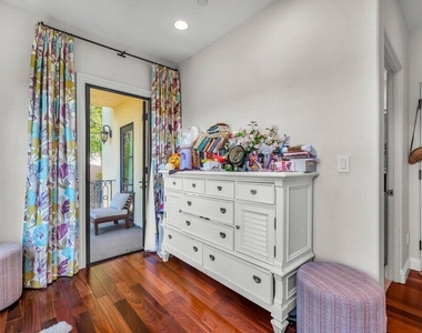 3110 Benedict Canyon Drive - Photo Thumbnail 56