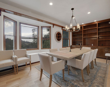 10160 Cielo Drive - Photo Thumbnail 15