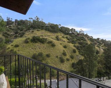 10160 Cielo Drive - Photo Thumbnail 34