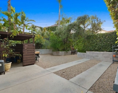 6717 Whitley Terrace - Photo Thumbnail 22