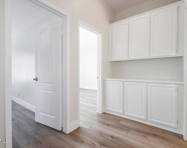 5618 Silver Valley Avenue - Photo Thumbnail 35