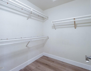 5618 Silver Valley Avenue - Photo Thumbnail 52