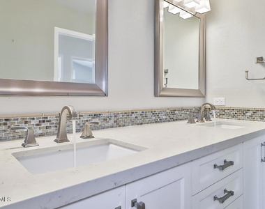 5618 Silver Valley Avenue - Photo Thumbnail 42