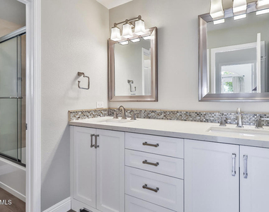 5618 Silver Valley Avenue - Photo Thumbnail 41