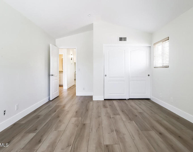 5618 Silver Valley Avenue - Photo Thumbnail 37