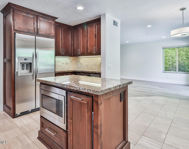 5618 Silver Valley Avenue - Photo Thumbnail 16