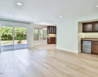 5618 Silver Valley Avenue - Photo Thumbnail 18