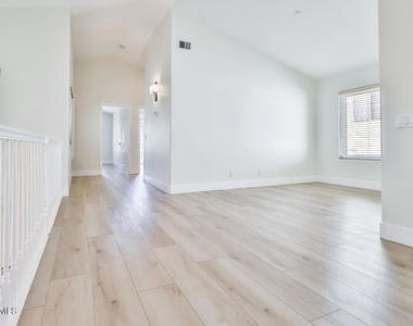 5618 Silver Valley Avenue - Photo Thumbnail 31