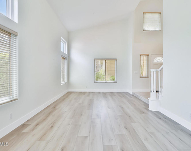 5618 Silver Valley Avenue - Photo Thumbnail 5