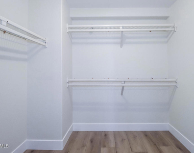 5618 Silver Valley Avenue - Photo Thumbnail 51