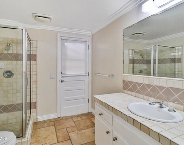 1164 Galesmore Court - Photo Thumbnail 17