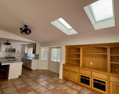 40064 Silktree Court - Photo Thumbnail 10