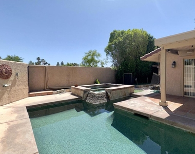 40064 Silktree Court - Photo Thumbnail 28