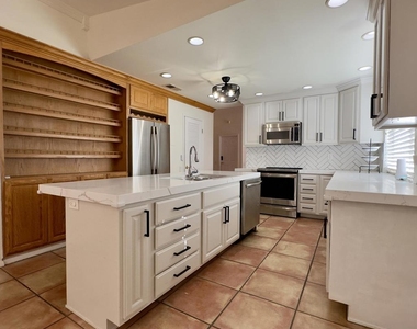 40064 Silktree Court - Photo Thumbnail 5