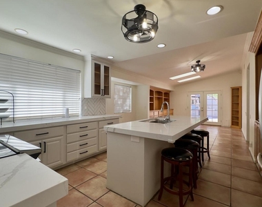 40064 Silktree Court - Photo Thumbnail 7
