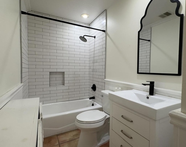 40064 Silktree Court - Photo Thumbnail 18