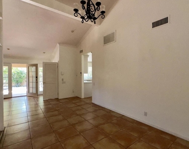 40064 Silktree Court - Photo Thumbnail 11