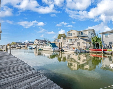 504 Fire Island Avenue - Photo Thumbnail 16
