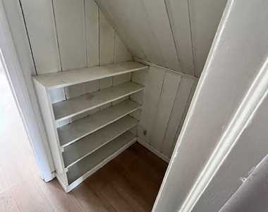 345 Walton Street - Photo Thumbnail 17