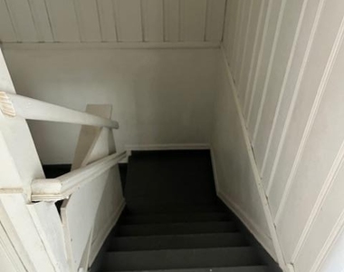345 Walton Street - Photo Thumbnail 10