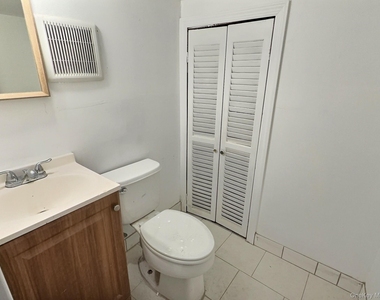 46 N Gilmore Boulevard - Photo Thumbnail 12