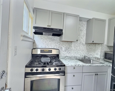 46 N Gilmore Boulevard - Photo Thumbnail 1