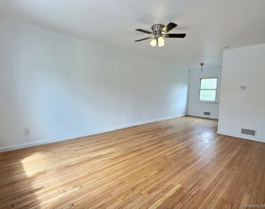 46 N Gilmore Boulevard - Photo Thumbnail 3