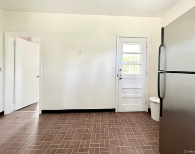 505 Prospect Avenue - Photo Thumbnail 9
