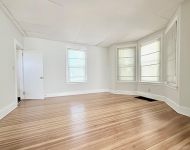 505 Prospect Avenue - Photo Thumbnail 5