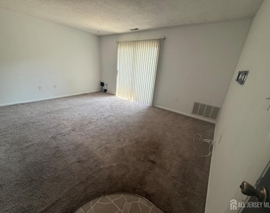 1908 Ravens Crest Drive - Photo Thumbnail 2