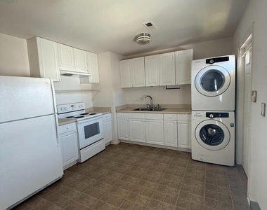 1667 Monroe Bay Circle - Photo Thumbnail 11